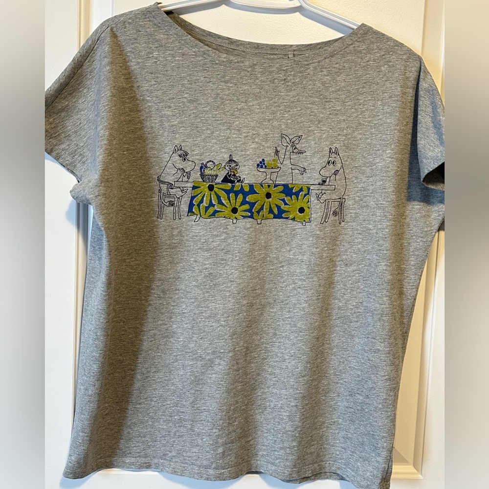 Uniqlo x Moomin grey T-shirt - Large